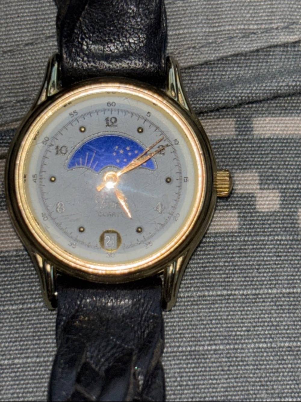 Vintage 90s Timex Moon Phase Quartz Watch for Women Untested Needs Battery